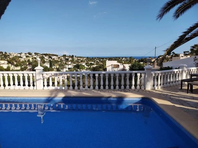 Chalet de 4 habitaciones en Benissa en venta - 695.000 € (Ref: 10014342)