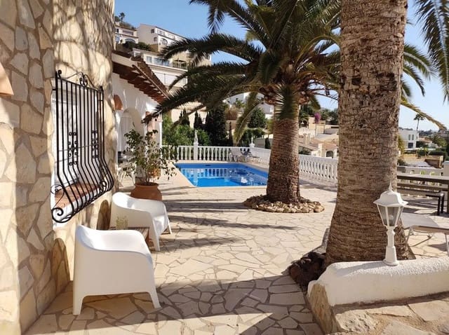 Chalet de 4 habitaciones en Benissa en venta - 695.000 € (Ref: 10014342)