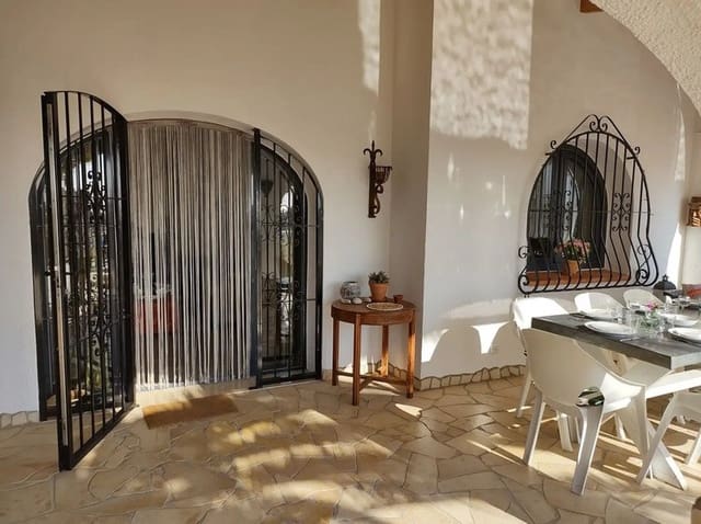 Chalet de 4 habitaciones en Benissa en venta - 695.000 € (Ref: 10014342)