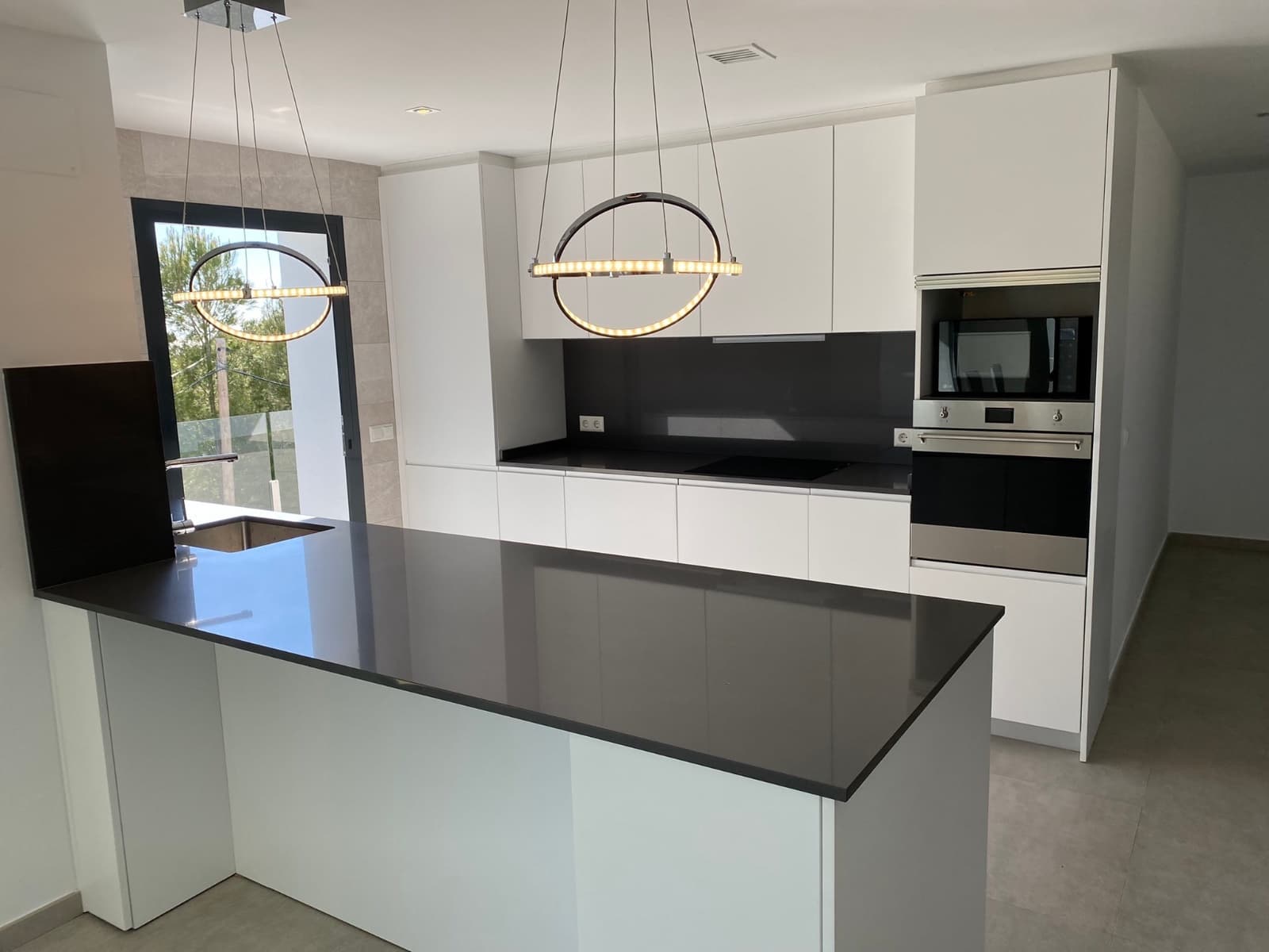 4 soveværelse Villa til salg i Calpe / Calp - € 900.000 (Ref: 10014346)