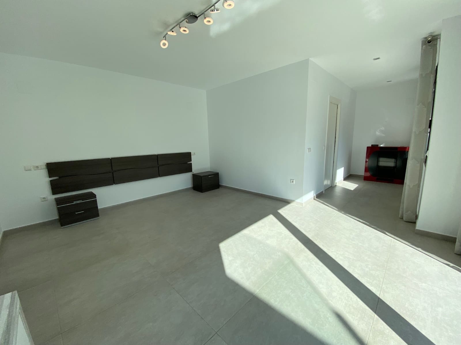 4 soveværelse Villa til salg i Calpe / Calp - € 900.000 (Ref: 10014346)