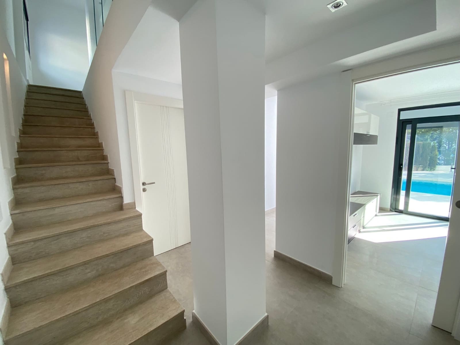 4 soveværelse Villa til salg i Calpe / Calp - € 900.000 (Ref: 10014346)