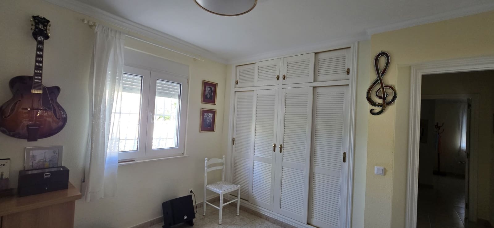 3 Zimmer Villa zu verkaufen in Orba mit Pool Garage - 490.000 € (Ref: 10086355)