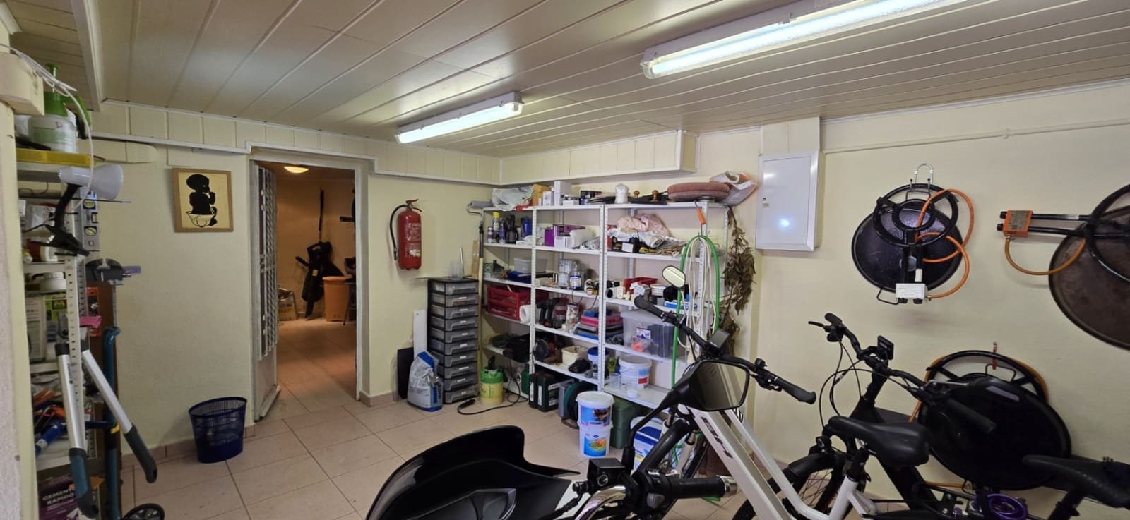 3 Zimmer Villa zu verkaufen in Orba mit Pool Garage - 490.000 € (Ref: 10086355)