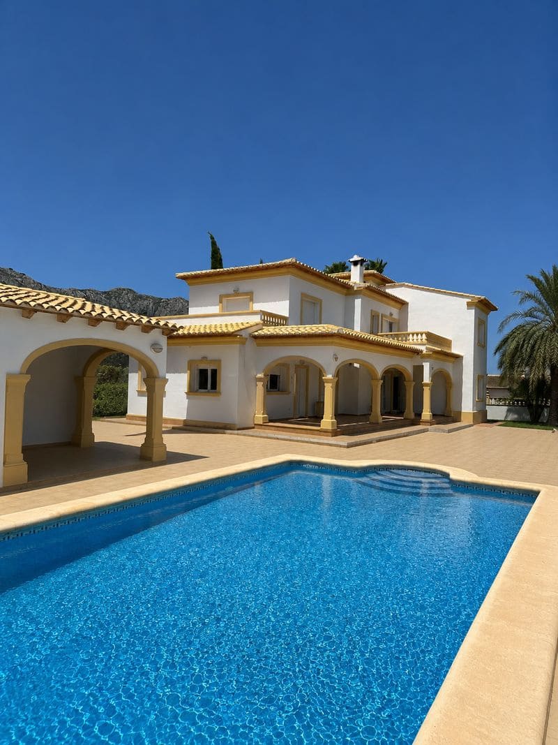 5 camera da letto Villa in vendita in Beniarbeig con piscina garage - 799.000 € (Rif: 10098707)