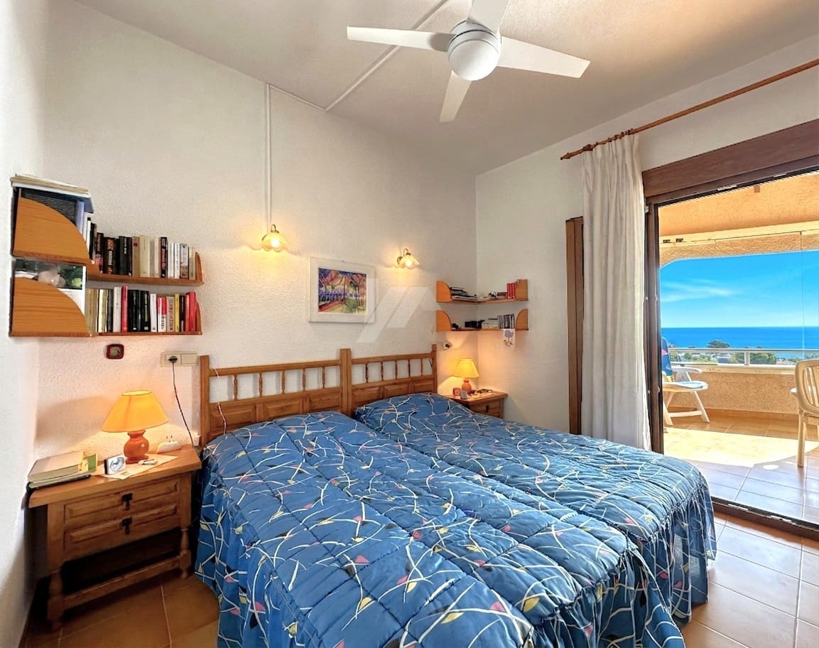 3 chambre Villa/Maison à vendre à Cumbre del Sol avec piscine garage - 720 000 € (Ref: 10103627)
