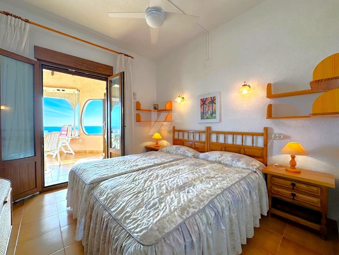 3 chambre Villa/Maison à vendre à Cumbre del Sol avec piscine garage - 720 000 € (Ref: 10103627)
