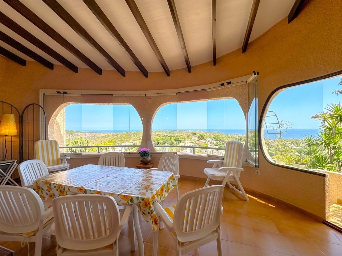 3 chambre Villa/Maison à vendre à Cumbre del Sol avec piscine garage - 720 000 € (Ref: 10103627)
