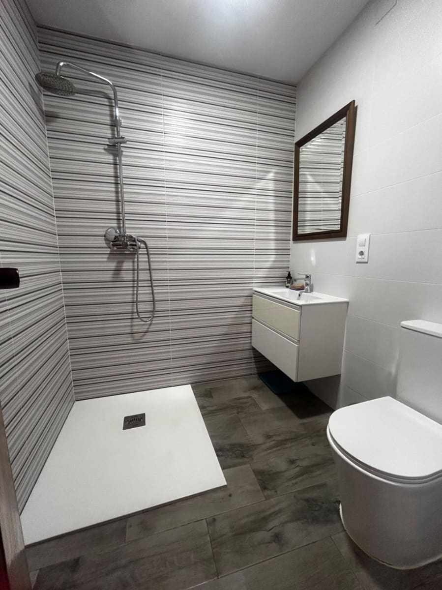 3 Zimmer Wohnung zu verkaufen in Orba mit Garage - 208.000 € (Ref: 10124882)
