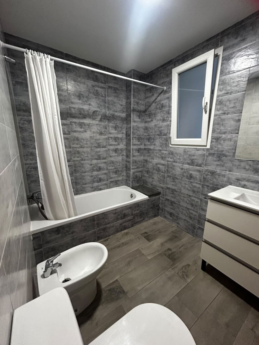 3 Zimmer Wohnung zu verkaufen in Orba mit Garage - 208.000 € (Ref: 10124882)