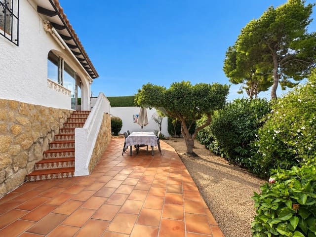 3 chambre Villa/Maison à vendre à Moraira, Teulada-Moraira avec piscine garage - 620 000 € (Ref: 10172458)