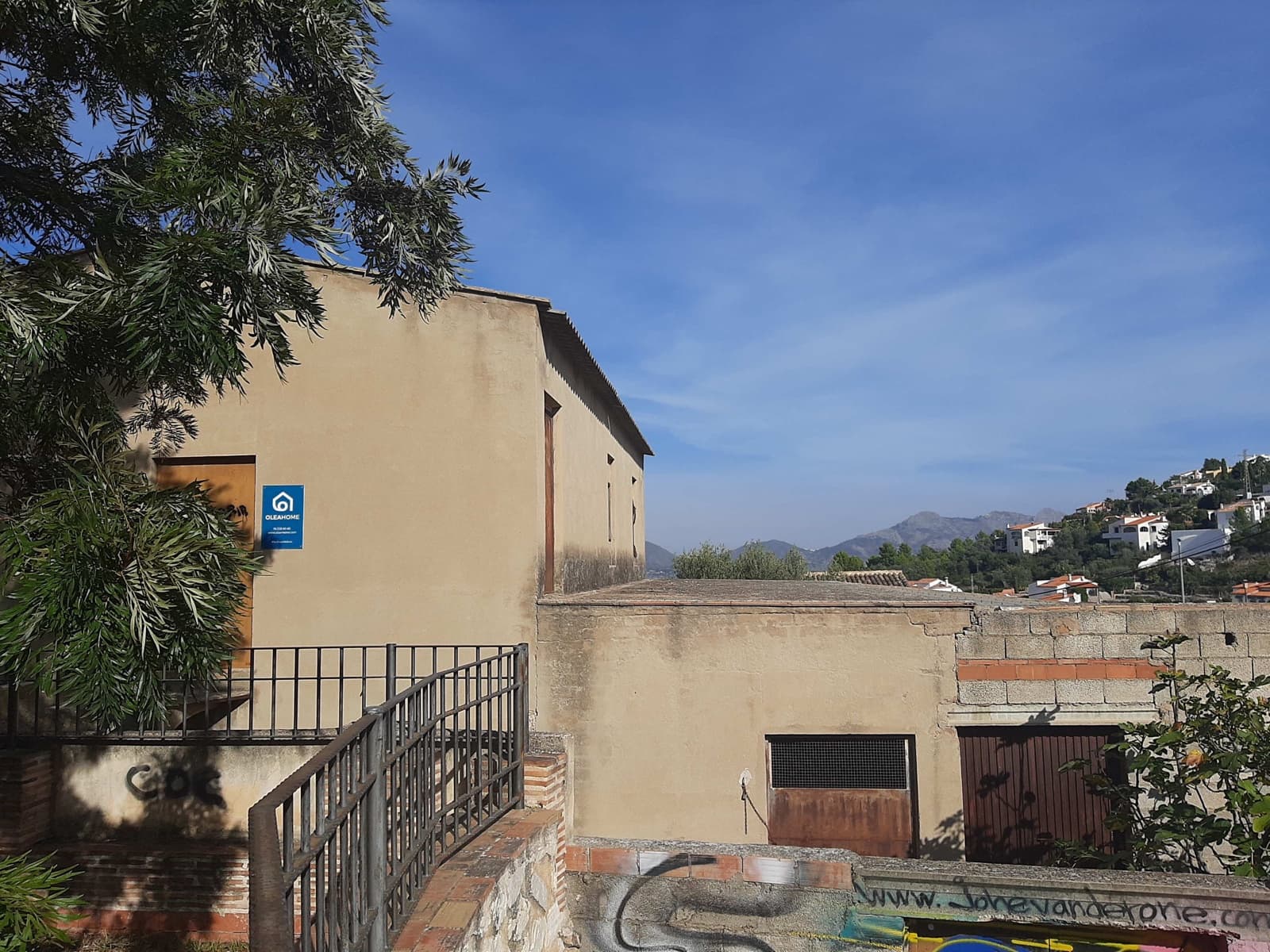 Grunde uden byggetilladelser til salg i Orba - € 85.000 (Ref: 4949417)