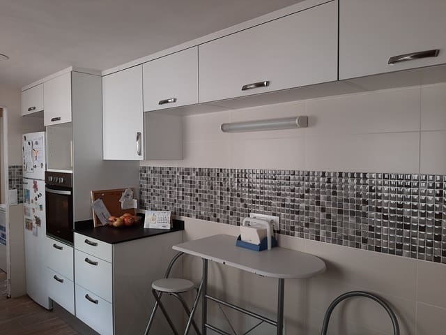 3 chambre Appartement à vendre à Orba - 140 000 € (Ref: 6441375)