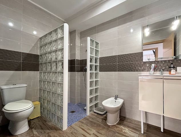 3 chambre Appartement à vendre à Orba - 140 000 € (Ref: 6441375)