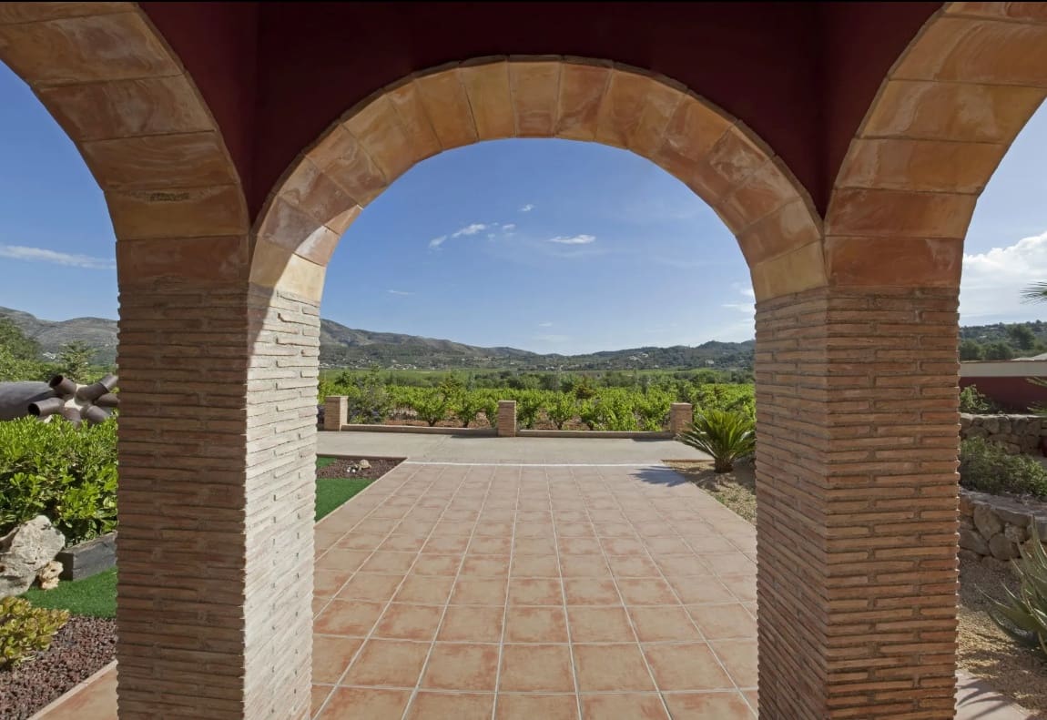 10 slaapkamer Finca/Landhuis te koop in Jalon / Xalo met zwembad garage - € 1.550.000 (Ref: 7489336)