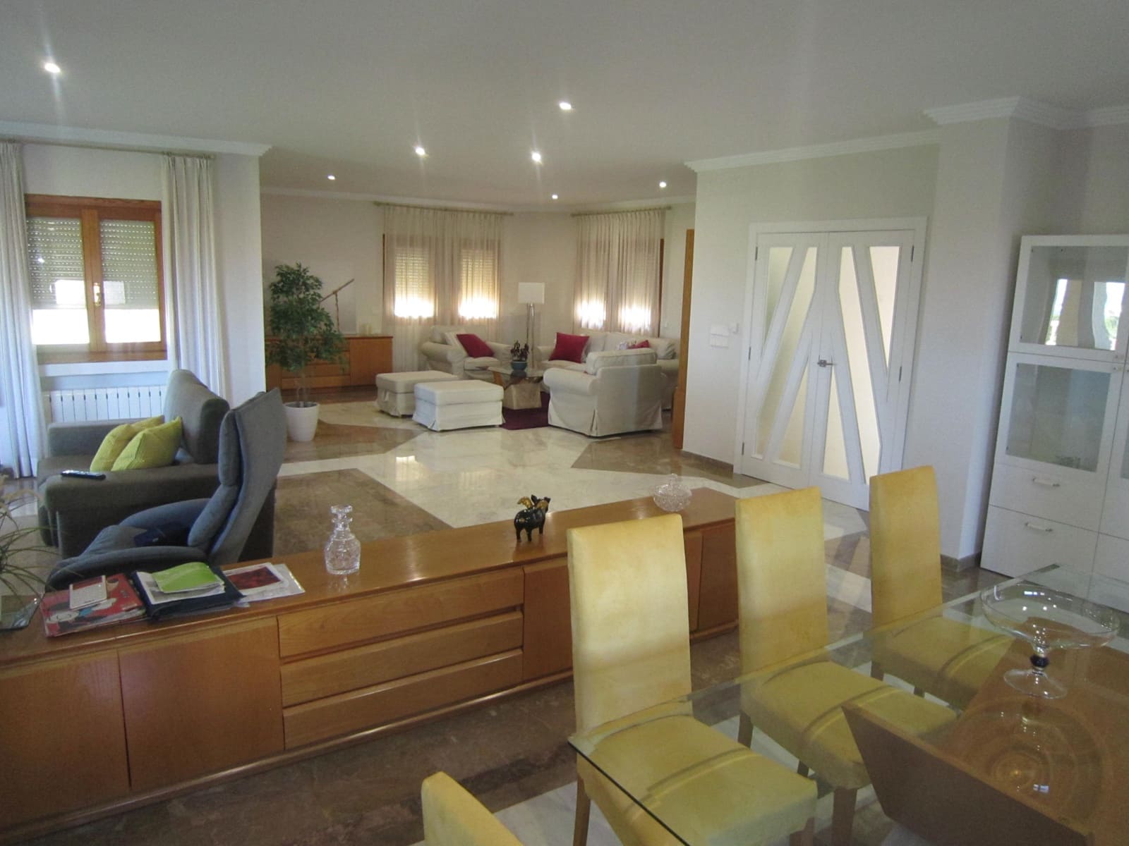 5 bedroom Villa for sale in Calpe / Calp with pool - € 2,200,000 (Ref: 7519576)