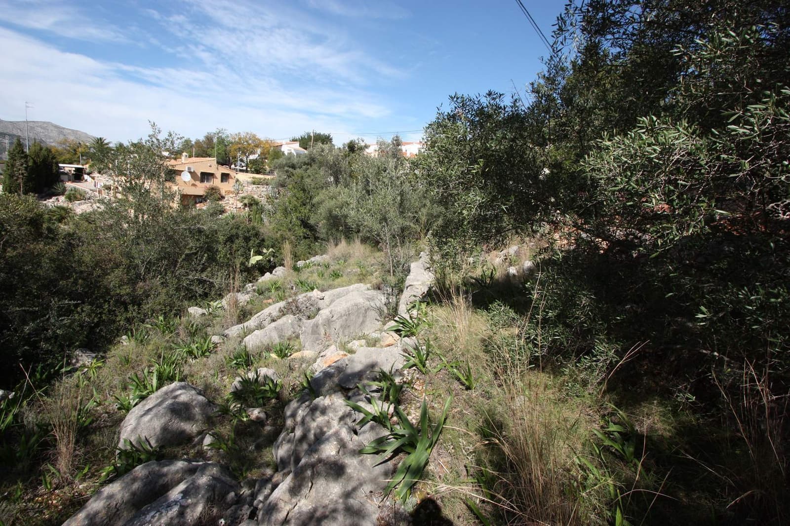 Grunde uden byggetilladelser til salg i Orba - € 95.000 (Ref: 7568545)