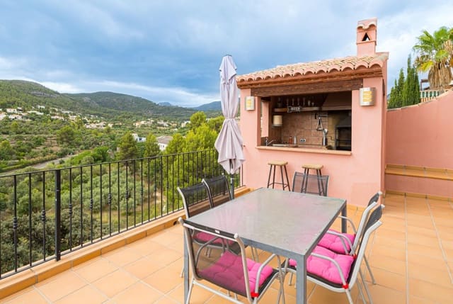 5 slaapkamer Villa te koop in Orba met zwembad garage - € 499.000 (Ref: 7743132)