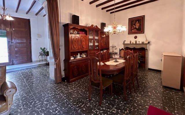 4 slaapkamer Huis te koop in Sagra - € 178.000 (Ref: 7979513)