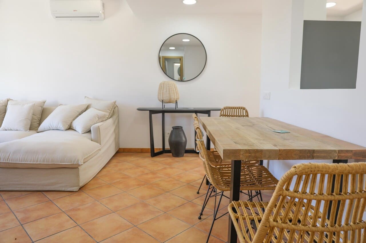 2 Zimmer Apartment zu verkaufen in Denia mit Pool - 381.000 € (Ref: 8030530)