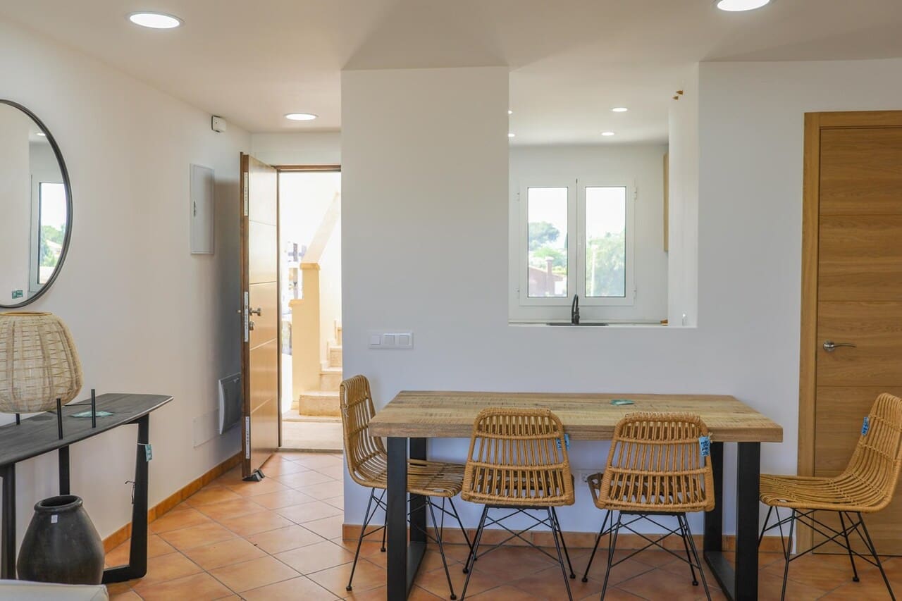 2 Zimmer Apartment zu verkaufen in Denia mit Pool - 381.000 € (Ref: 8030530)