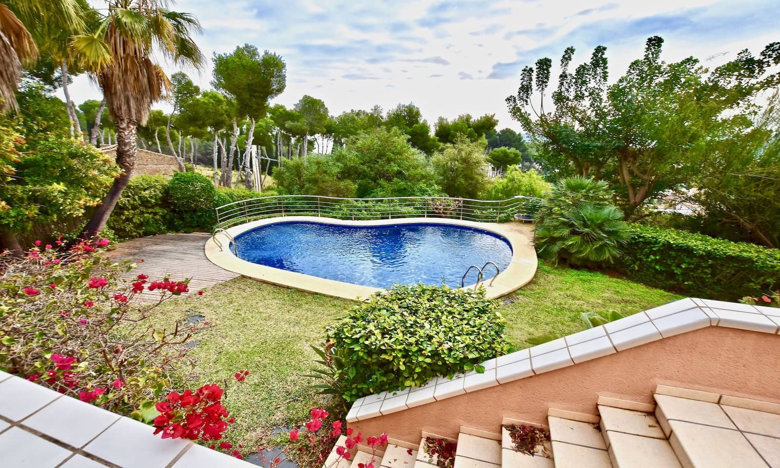6 soveværelse Villa til salg i Javea / Xabia med swimmingpool garage - € 950.000 (Ref: 8215981)