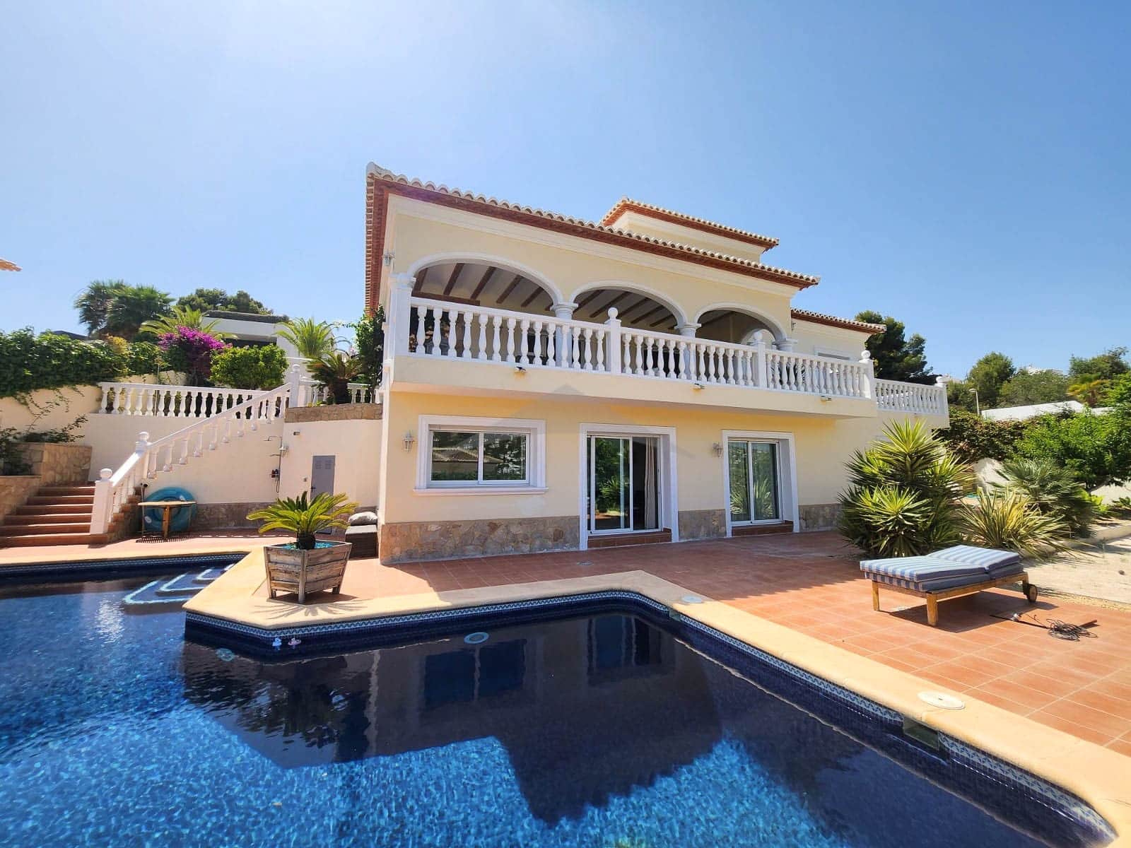 3 quarto Moradia para venda em Moraira com piscina garagem - 850 000 € (Ref: 8215995)