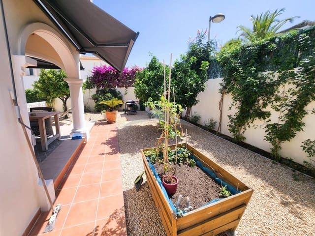 3 quarto Moradia para venda em Moraira, Teulada-Moraira com piscina garagem - 850 000 € (Ref: 8215995)