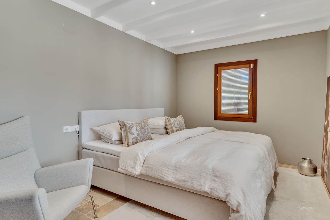 5 soveværelse Villa til salg i Lliber med swimmingpool - € 1.300.000 (Ref: 8216034)