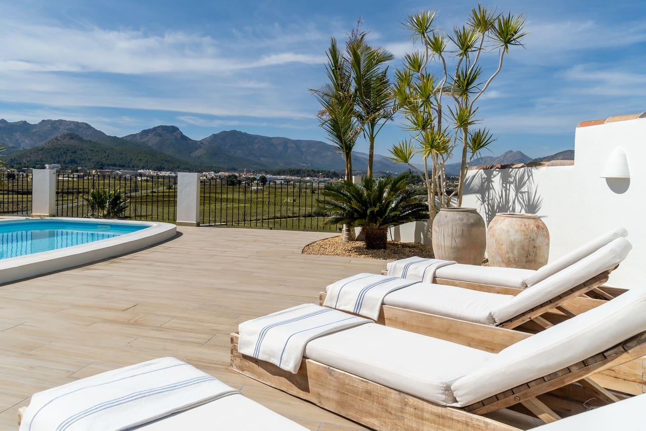 5 soveværelse Villa til salg i Lliber med swimmingpool - € 1.300.000 (Ref: 8216034)