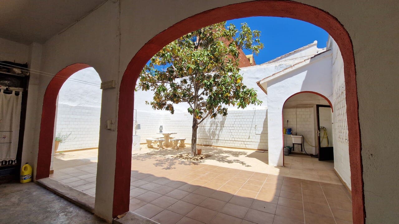 5 soveværelse Byhus til salg i Jalon / Xalo - € 330.000 (Ref: 8296668)