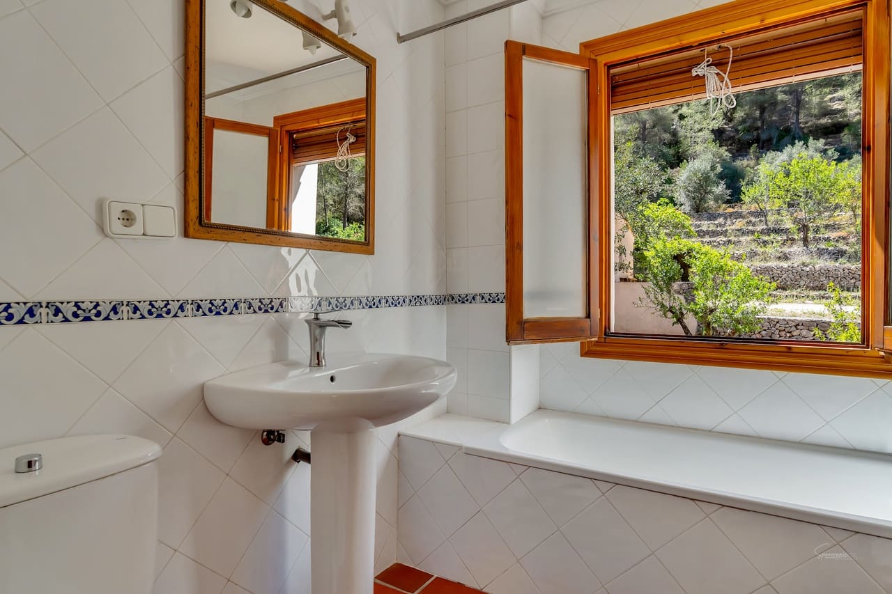 10 sypialnia Finka/Dom wiejski na sprzedaż w Jalon / Xalo z basenem - 1 115 000 € (Ref: 8296673)