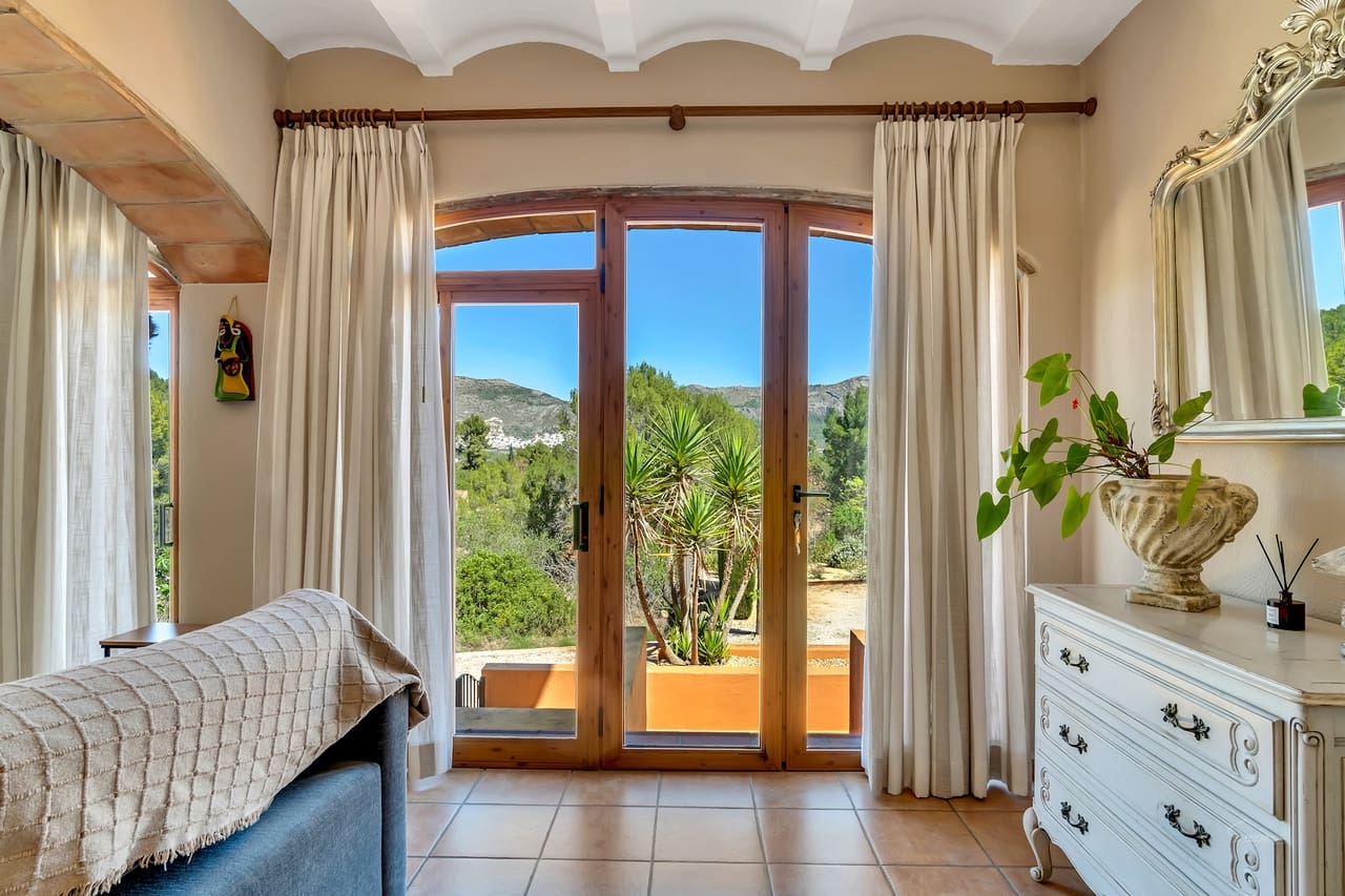 10 sypialnia Finka/Dom wiejski na sprzedaż w Jalon / Xalo z basenem - 1 115 000 € (Ref: 8296673)