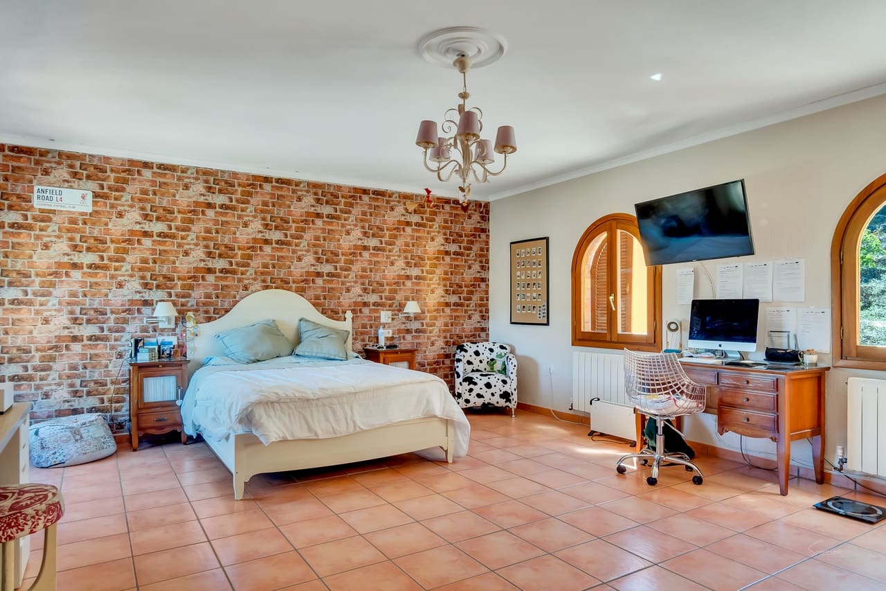 10 sypialnia Finka/Dom wiejski na sprzedaż w Jalon / Xalo z basenem - 1 115 000 € (Ref: 8296673)