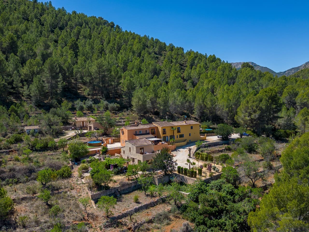 10 sypialnia Finka/Dom wiejski na sprzedaż w Jalon / Xalo z basenem - 1 115 000 € (Ref: 8296673)