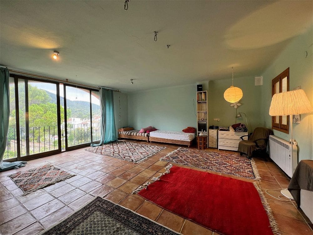 5 chambre Maison de Ville à vendre à Orba - 329 000 € (Ref: 8422313)