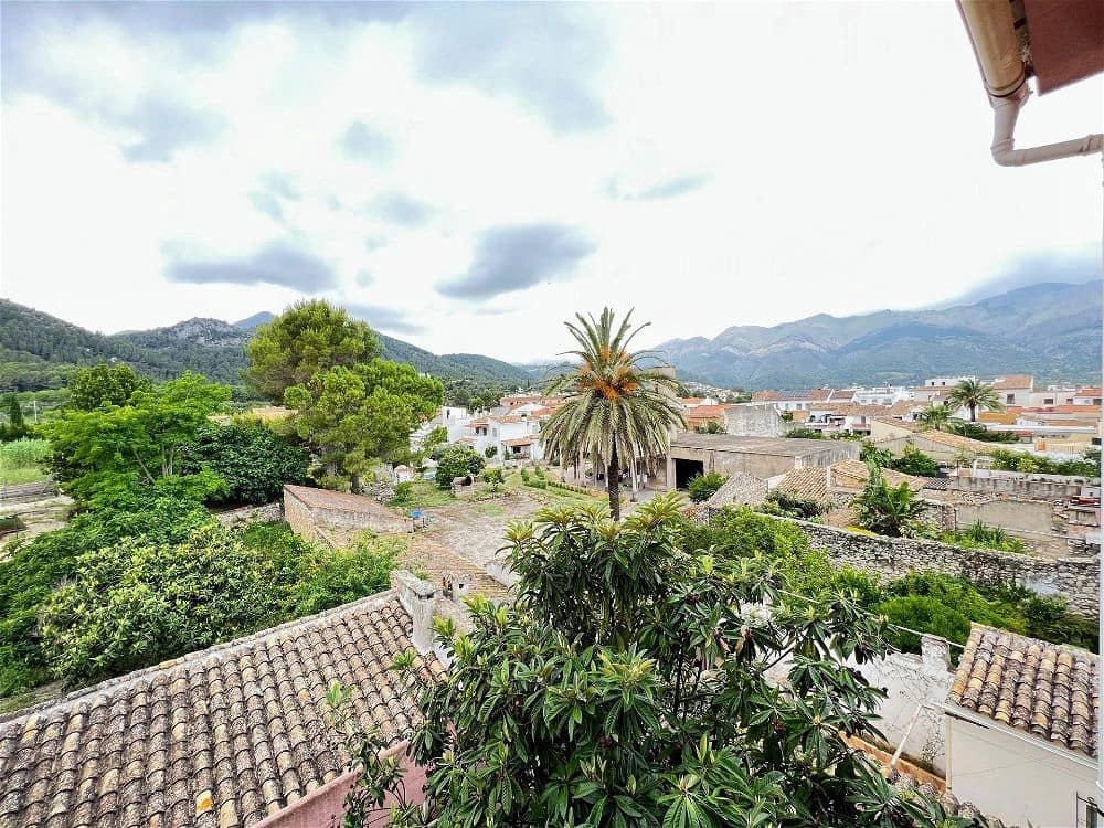 5 chambre Maison de Ville à vendre à Orba - 329 000 € (Ref: 8422313)