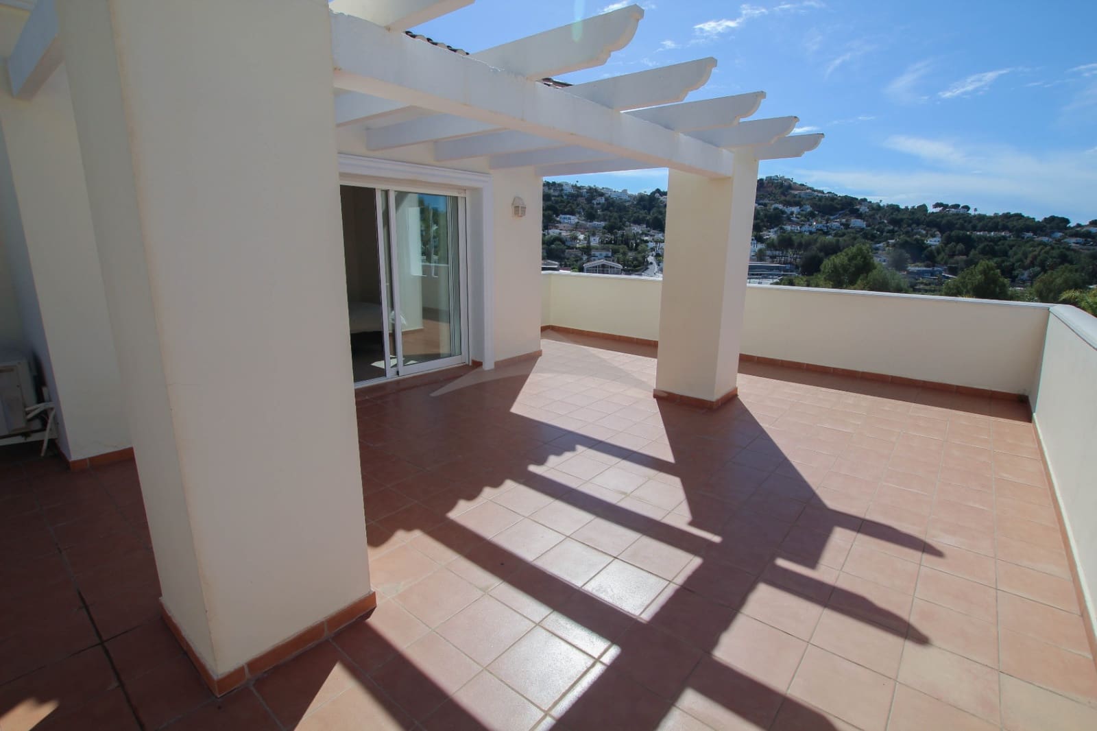 Chalet de 5 habitaciones en Moraira en venta con garaje - 995.000 € (Ref: 8429271)