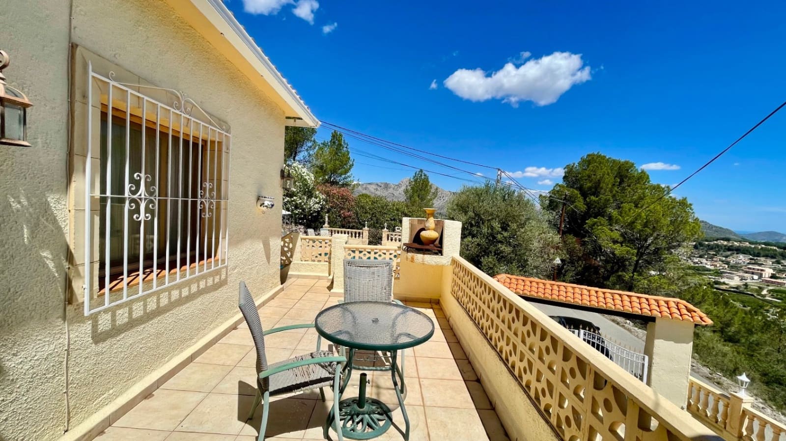 5 Zimmer Villa zu verkaufen in Parcent mit Pool - 399.950 € (Ref: 8472960)