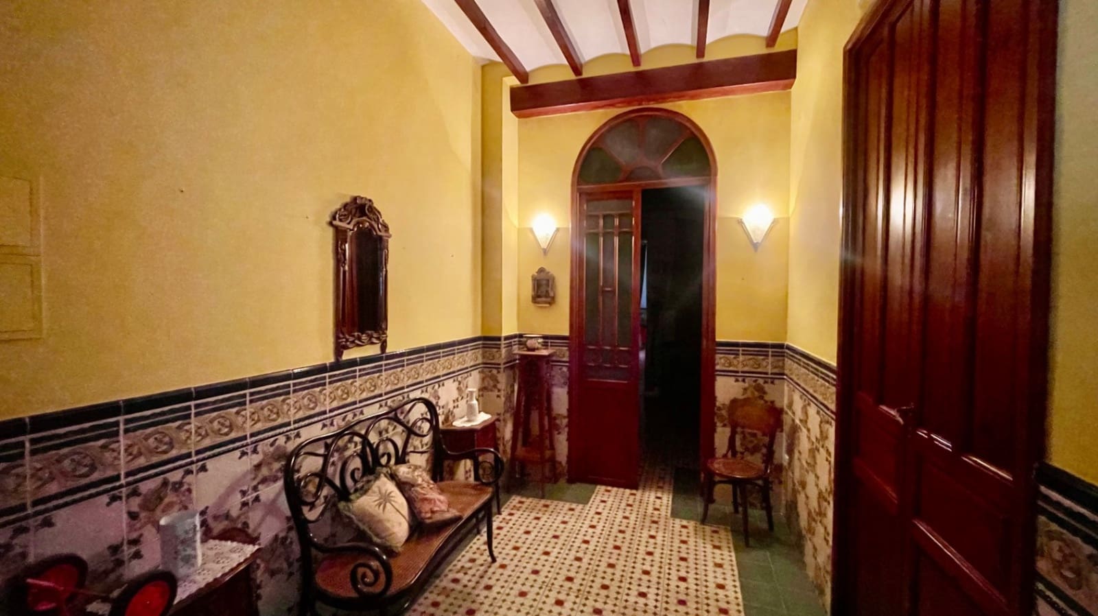 7 bedroom Townhouse for sale in Parcent - € 545,000 (Ref: 8472971)