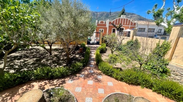 7 bedroom Townhouse for sale in Parcent - € 545,000 (Ref: 8472971)