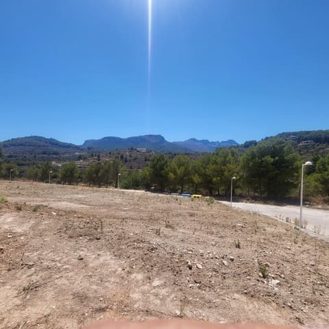 Grond te koop in Calpe / Calp - € 285.000 (Ref: 8552975)