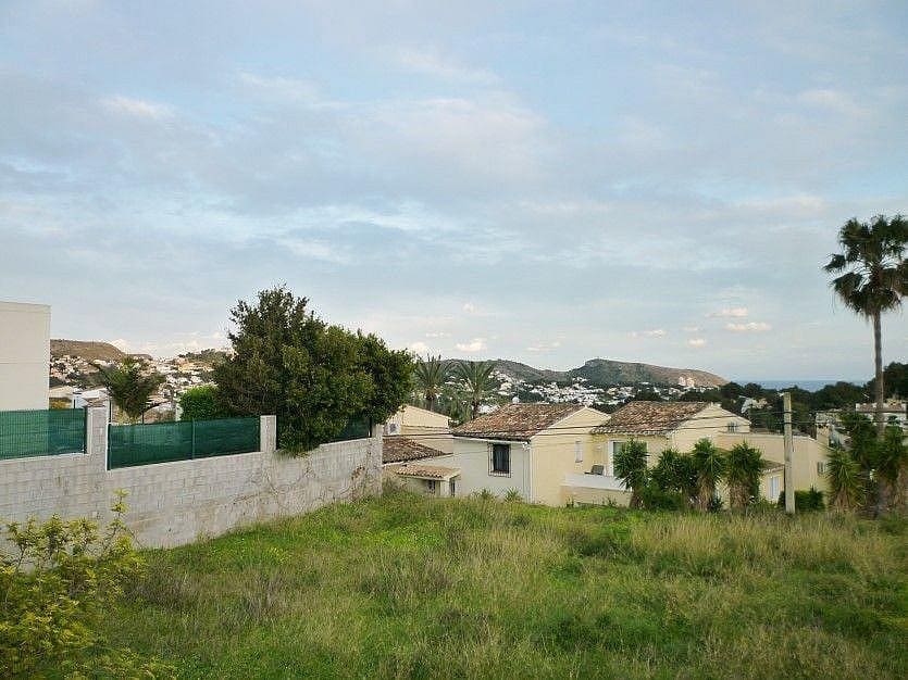 Grunde uden byggetilladelser til salg i Moraira - € 367.500 (Ref: 8552976)