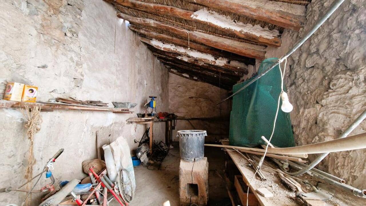 4 bedroom Townhouse for sale in Parcent - € 110,000 (Ref: 8552997)