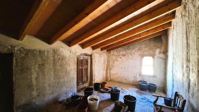 4 bedroom Townhouse for sale in Parcent - € 110,000 (Ref: 8552997)