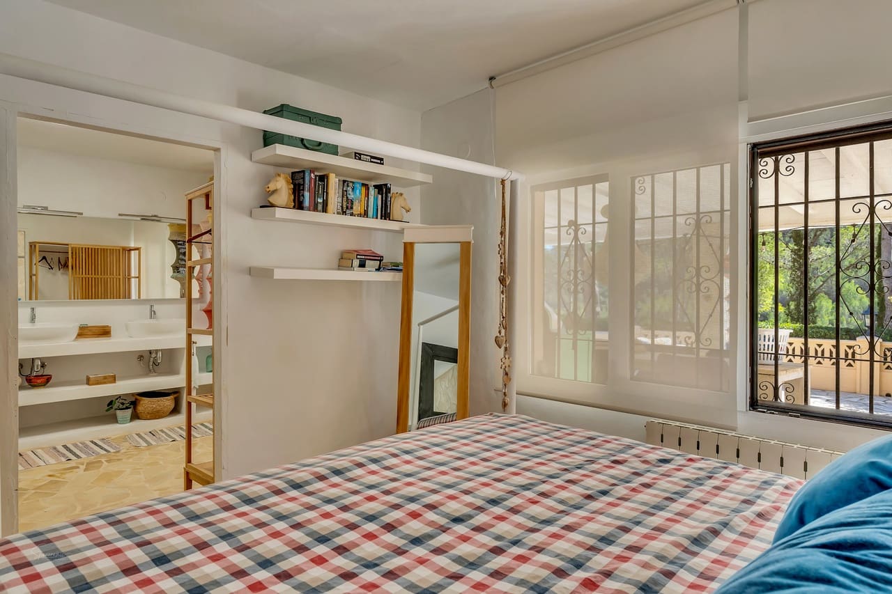 5 bedroom Villa for sale in Castell de Castells with pool - € 545,000 (Ref: 8562338)