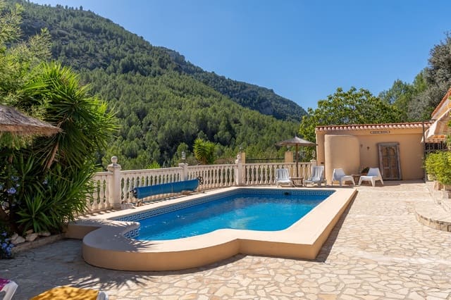 5 bedroom Villa for sale in Castell de Castells with pool - € 545,000 (Ref: 8562338)