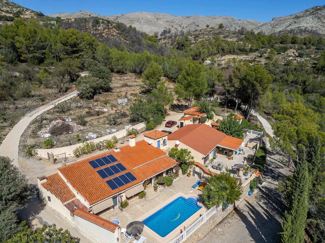 5 bedroom Villa for sale in Castell de Castells with pool - € 545,000 (Ref: 8562338)