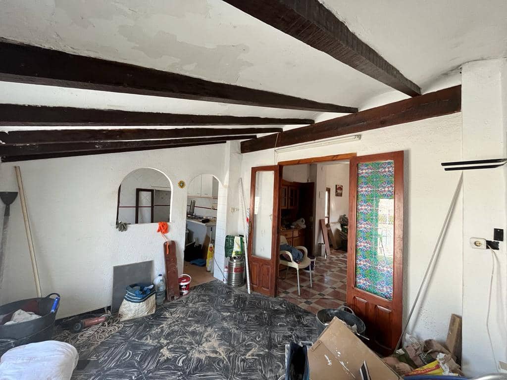 10 bedroom Townhouse for sale in Javea / Xabia - € 799,000 (Ref: 8671221)