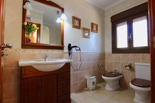 6 soverom Villa til salgs i Jalon / Xalo med svømmebasseng garasje - € 849 950 (Ref: 8671224)